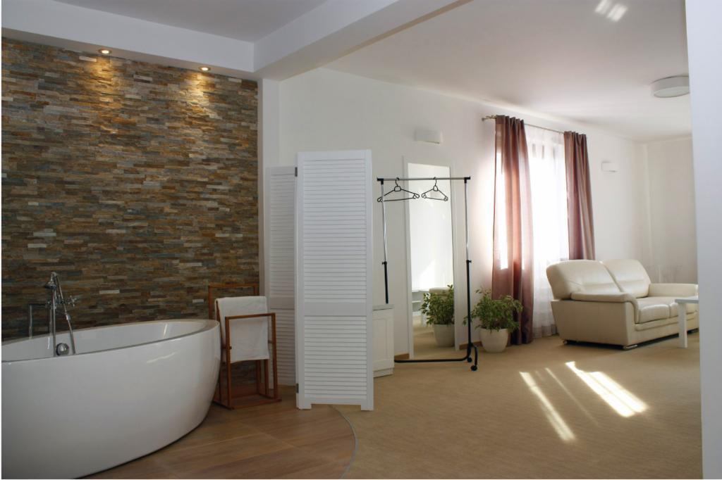 Hotel Ambasada Krobia Phòng bức ảnh